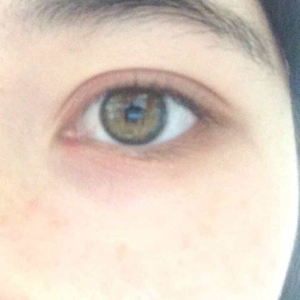 グリッタープリズム シャドウ/MISSHA/グリッターを使ったクチコミ(4枚目)