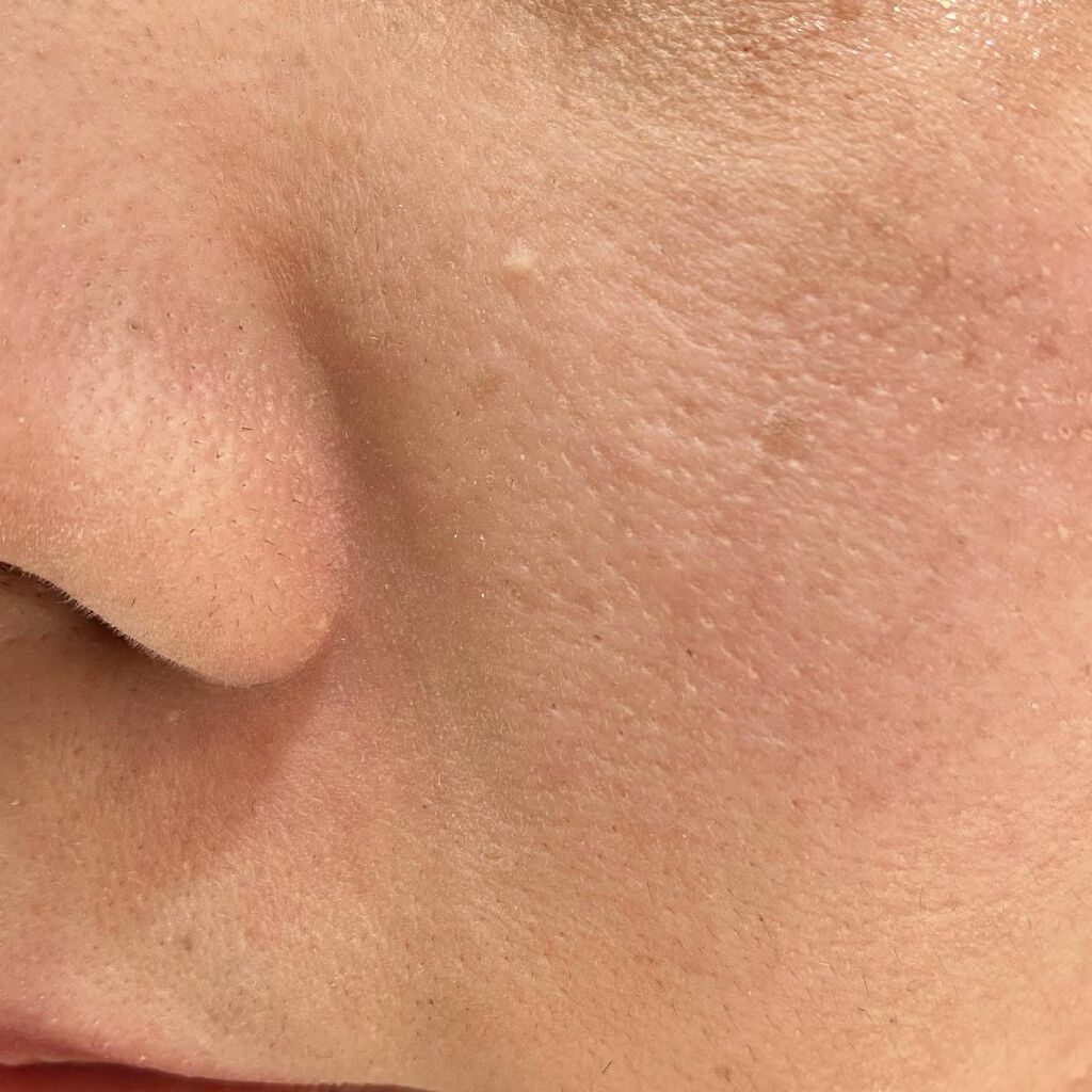 エアリータッチ デイエッセンス ホワイト【医薬部外品】/クラブ/美容液を使ったクチコミ（3枚目）