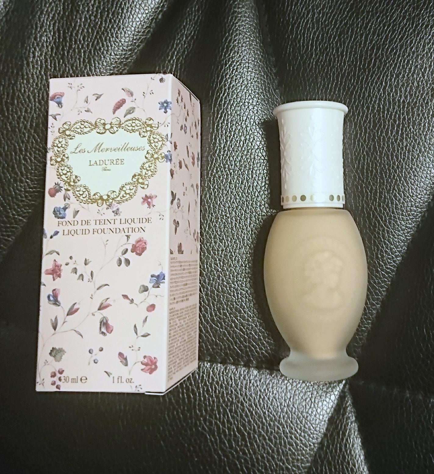 リクイド ファンデーション/レ・メルヴェイユーズ ラデュレ/リキッドファンデーションを使ったクチコミ(6枚目)