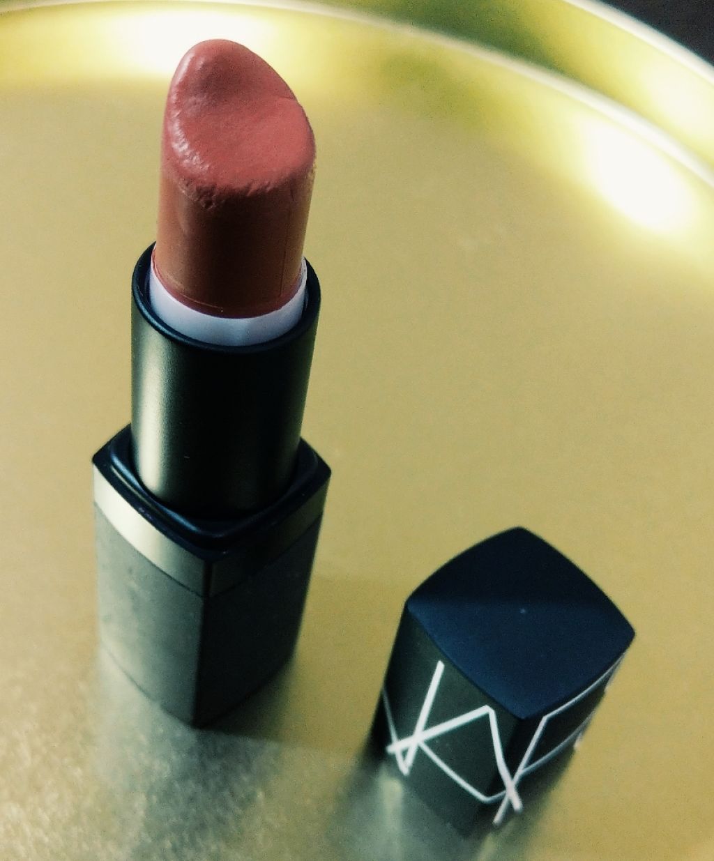 リップスティック(旧)/NARS/口紅を使ったクチコミ（1枚目）