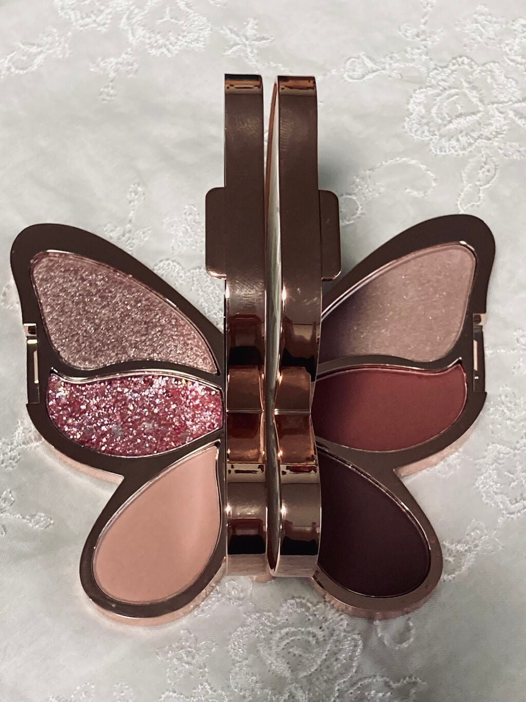 バタフライアイシャドウパレット/AGAG/アイシャドウパレットを使ったクチコミ(2枚目)