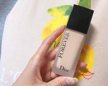 Dior スキン フォーエヴァー フルイド マット
リキッド ファンデーション   0N
*
前回 マキシマイザーを買った時に
試供品でこのファンデーションを頂き
使ったところ感動したので 欲しい欲しい