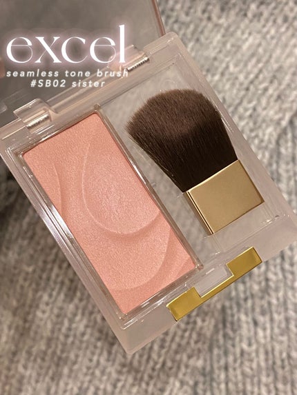 シームレストーン ブラッシュ SB02 シスター/excel/パウダーチークを使ったクチコミ(2枚目)