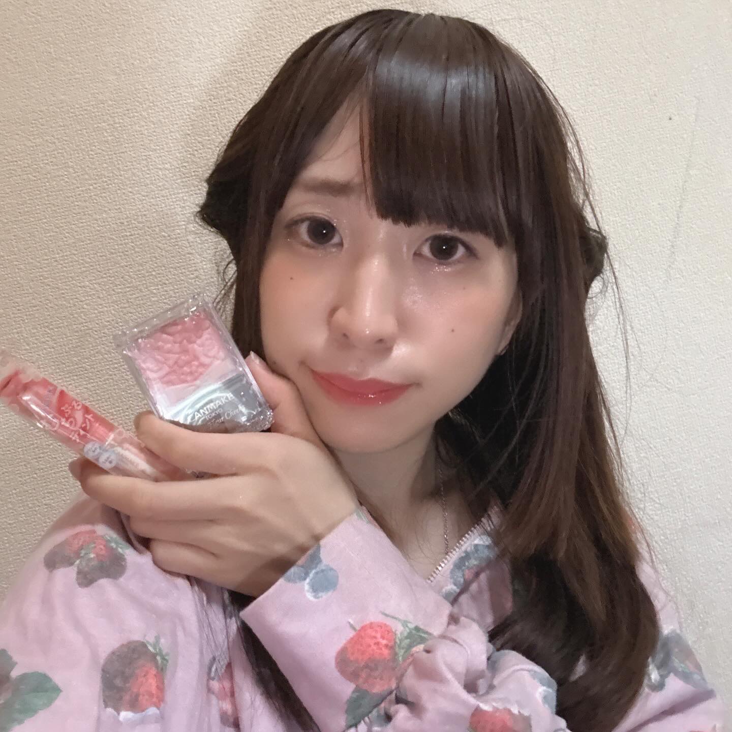 グロウフルールチークス/キャンメイク/パウダーチークを使ったクチコミ（1枚目）