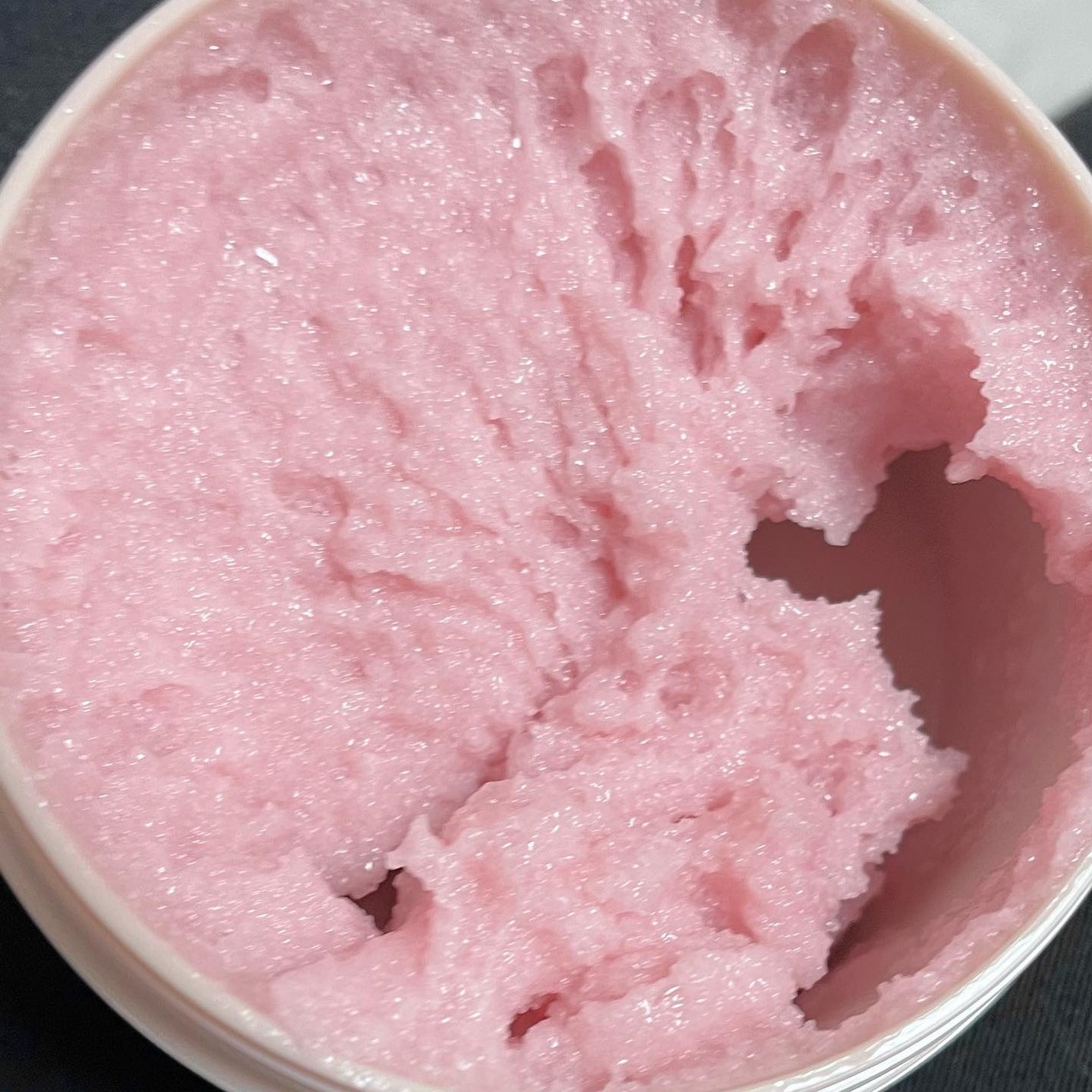 Q+Me スウィート ボム タラソ スクラブ/AGARISM/バスト・ヒップケアを使ったクチコミ(3枚目)