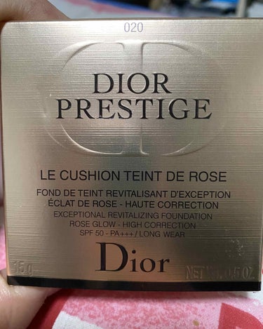 Dior
プレステージ ル クッション タン ドゥ ローズ

SPF50 PA＋＋＋

艶やかな美しい肌に仕上げるDior プレステージから
初めてでたクッションファンデみたいです。

肌なじみがよくし