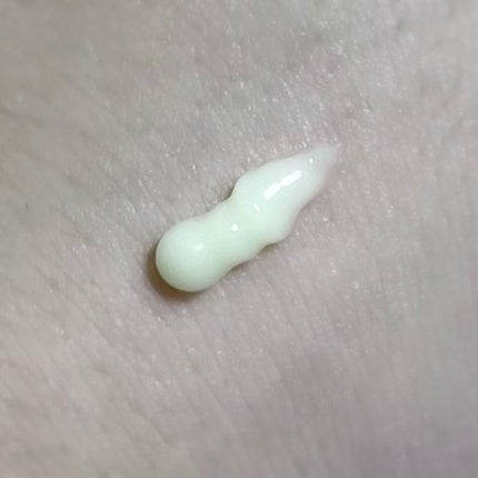 極潤プレミアム ヒアルロンアイクリーム/肌ラボ/アイケア・アイクリームを使ったクチコミ(4枚目)