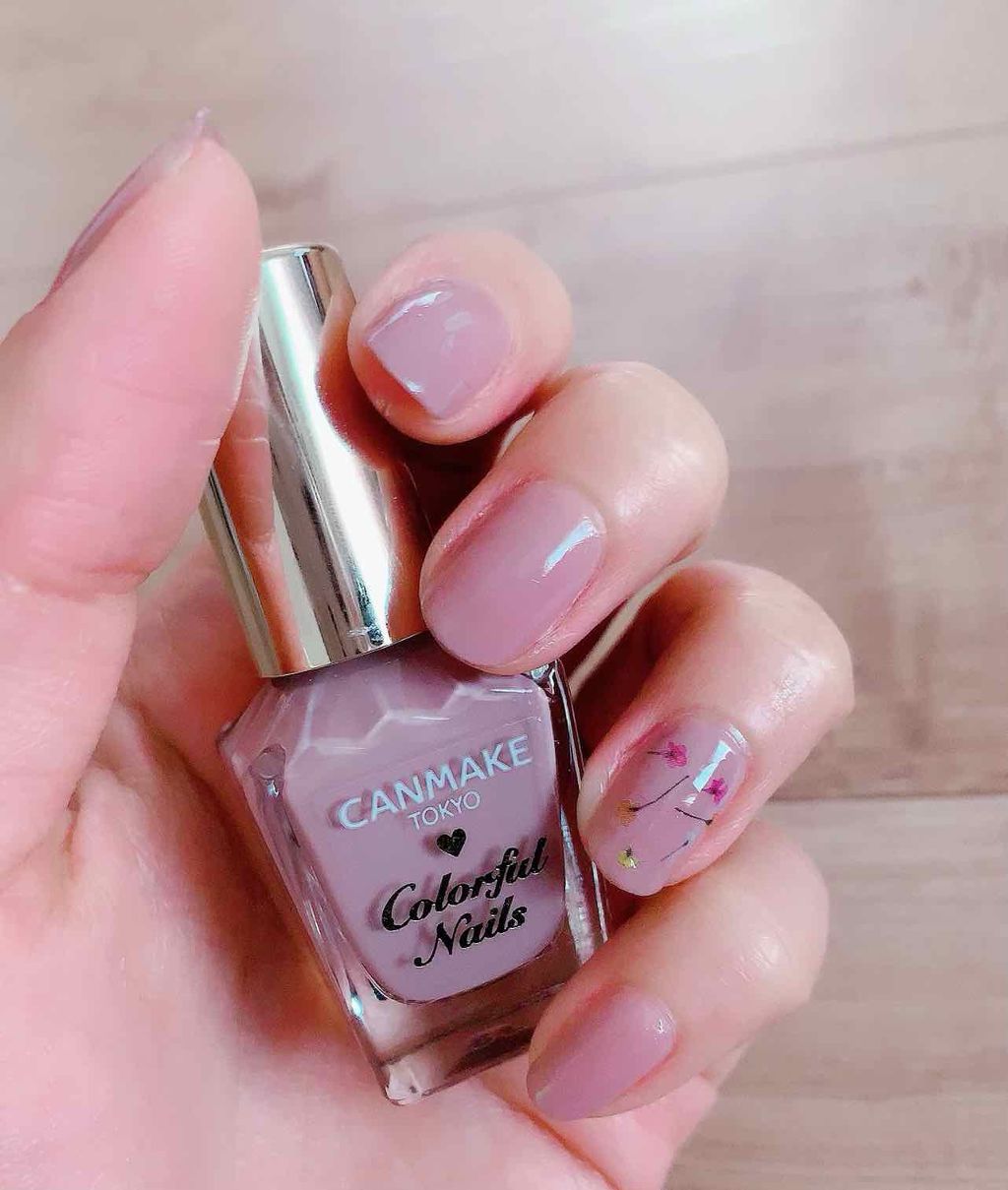 カラフルネイルズ/キャンメイク/マニキュアを使ったクチコミ(2枚目)
