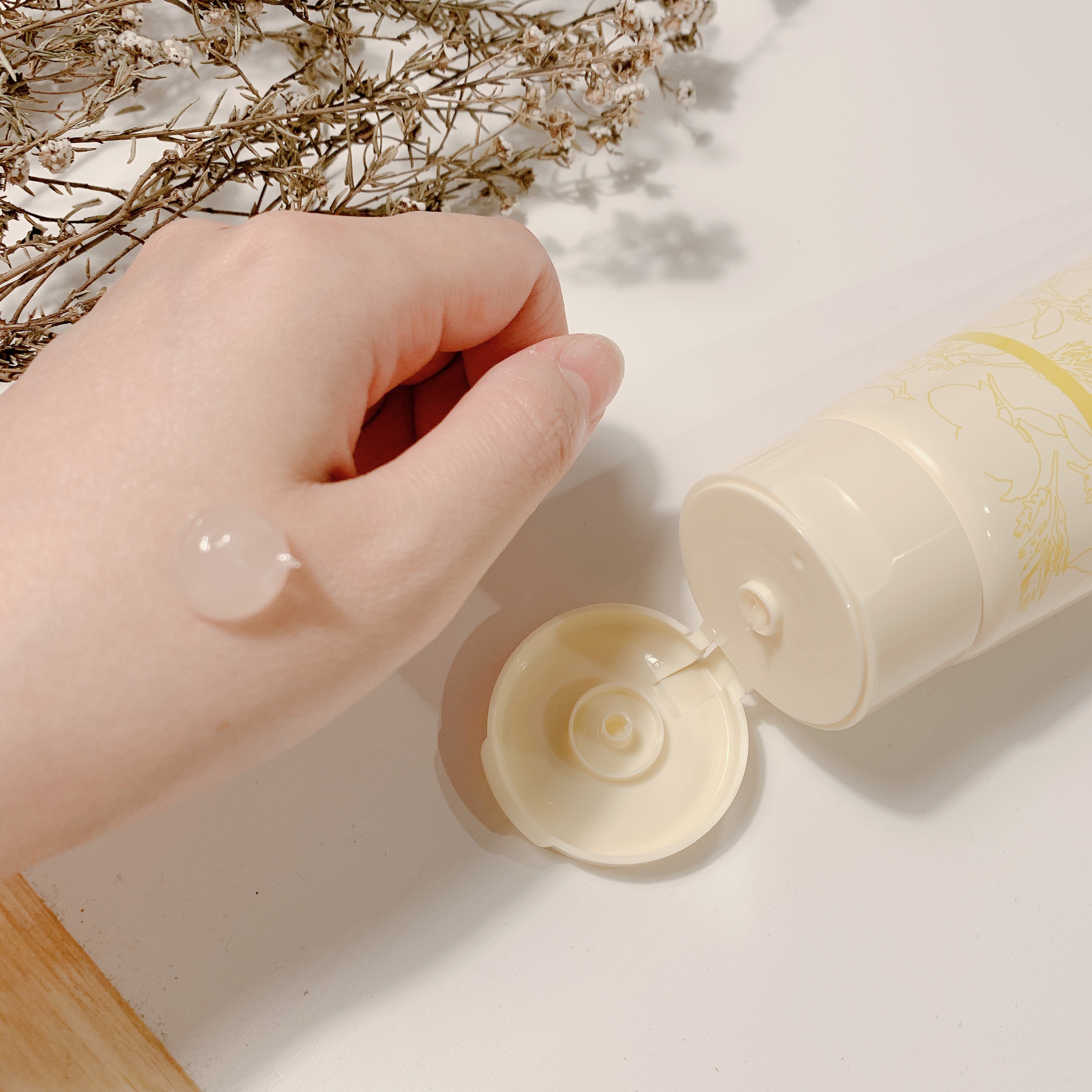 とろけるクレンジングオイルジェル/シュシュモア/クレンジングジェルを使ったクチコミ（3枚目）