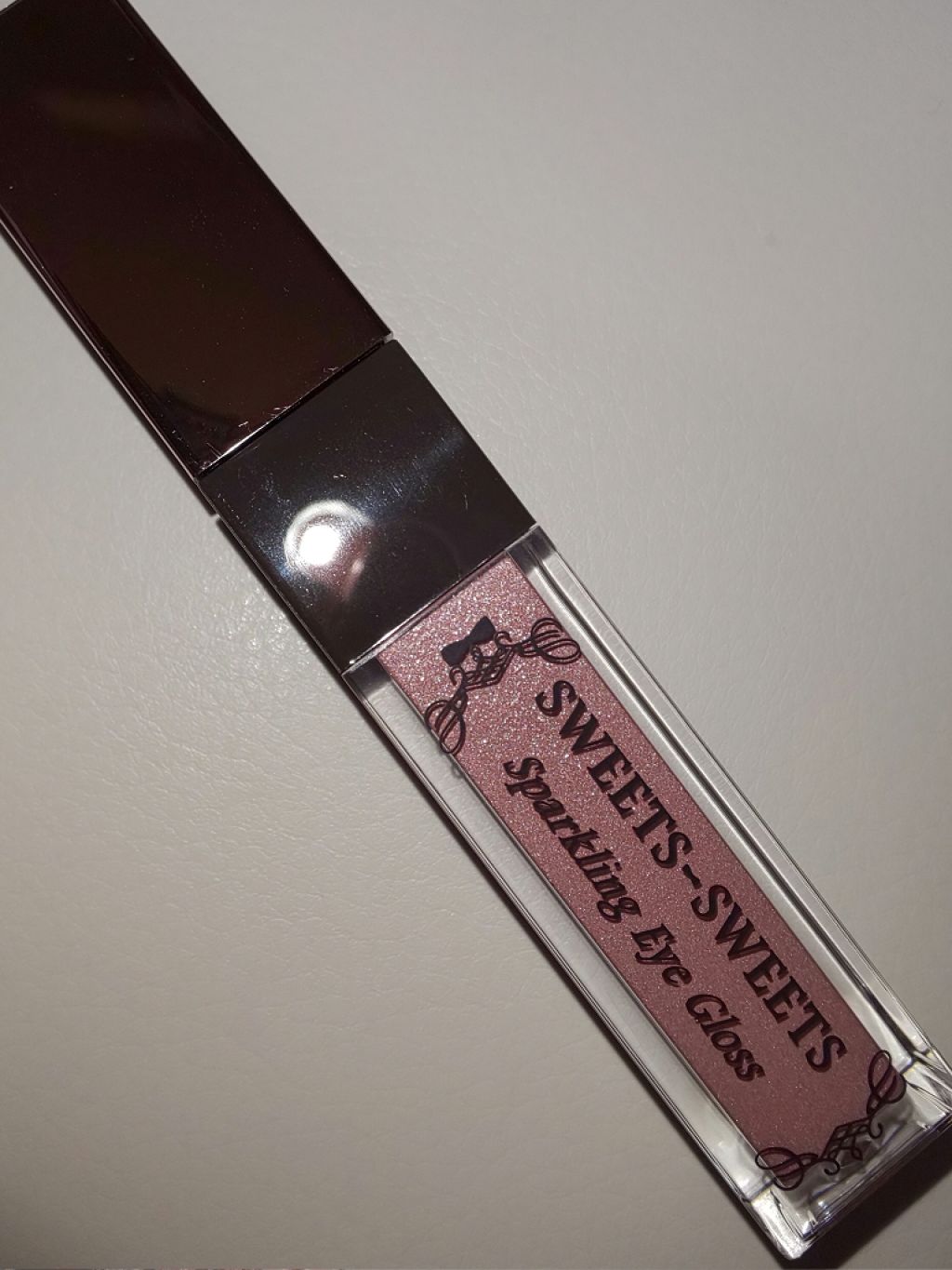 スパークリングアイグロス/スウィーツ スウィーツ/リキッドアイシャドウを使ったクチコミ(1枚目)