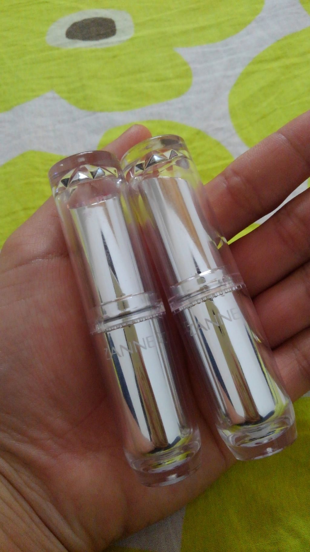 ラスティンググロスリップ/CEZANNE/口紅を使ったクチコミ(1枚目)