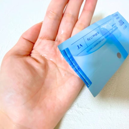 nachi(ᐢ..ᐢ)フォロバ。❀ on LIPS 「..貼ったまま寝れる!?ぷるぷるゲルマスク🪼🤍.VTのリードル..」(7枚目)