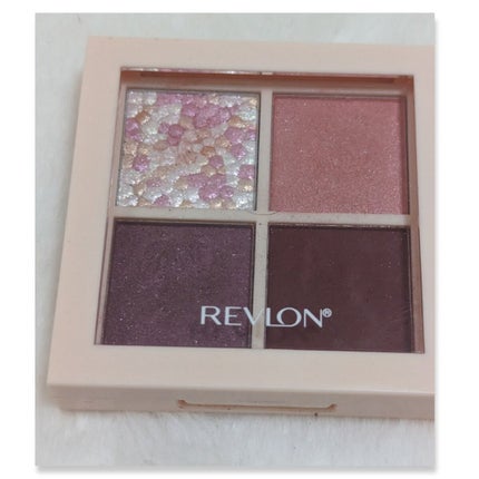レブロン ダズル アイシャドウ クアッド/REVLON/アイシャドウパレットを使ったクチコミ(3枚目)