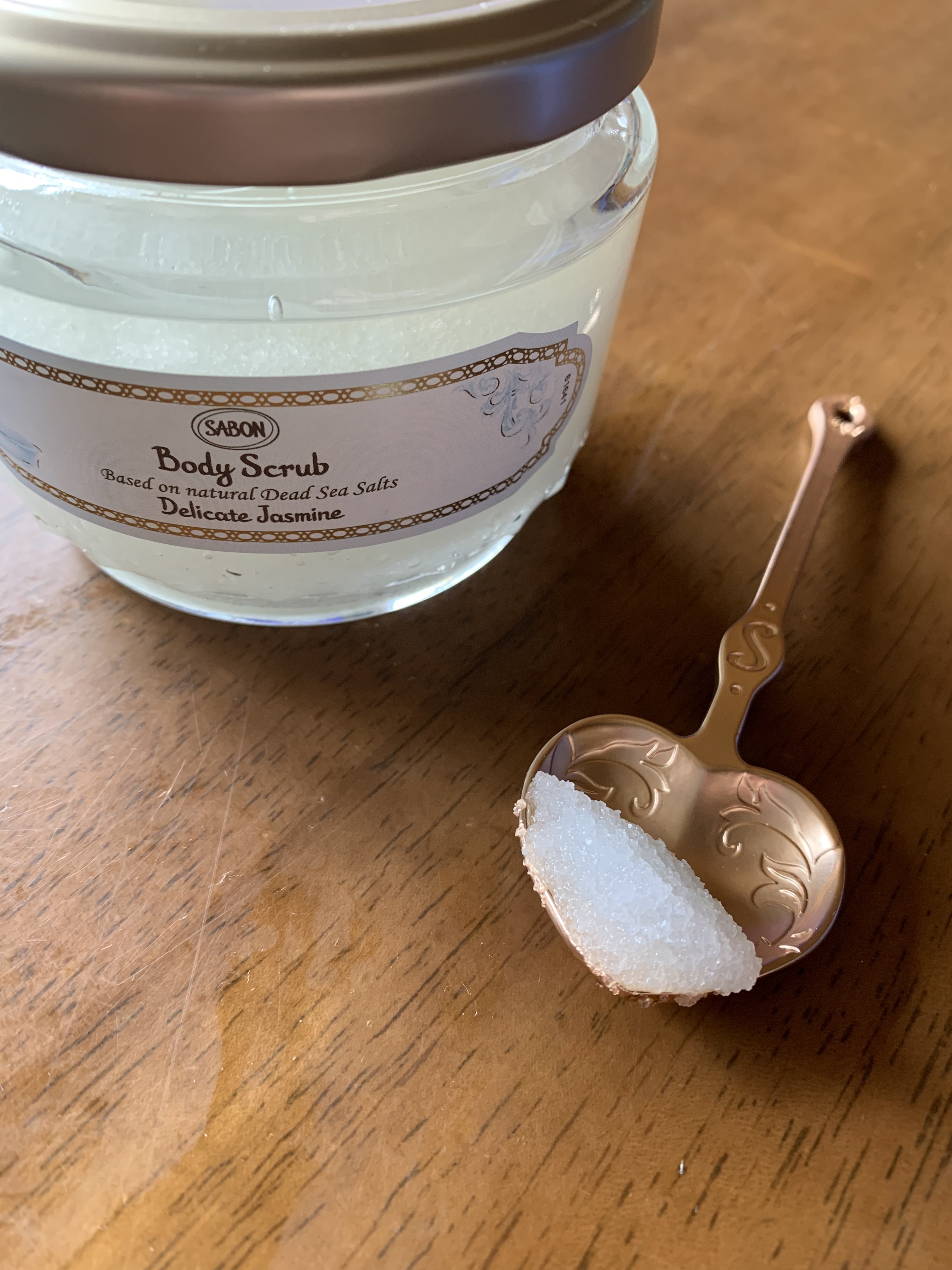 ボディスクラブ パチュリ・ラベンダー・バニラ/SABON/ボディスクラブを使ったクチコミ（2枚目）