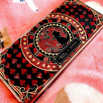 アリスドリームランドシリーズ 12色アイシャドウパレット(ZEESEA×大英博物館)/ZEESEA/アイシャドウパレットを使ったクチコミ(1枚目)