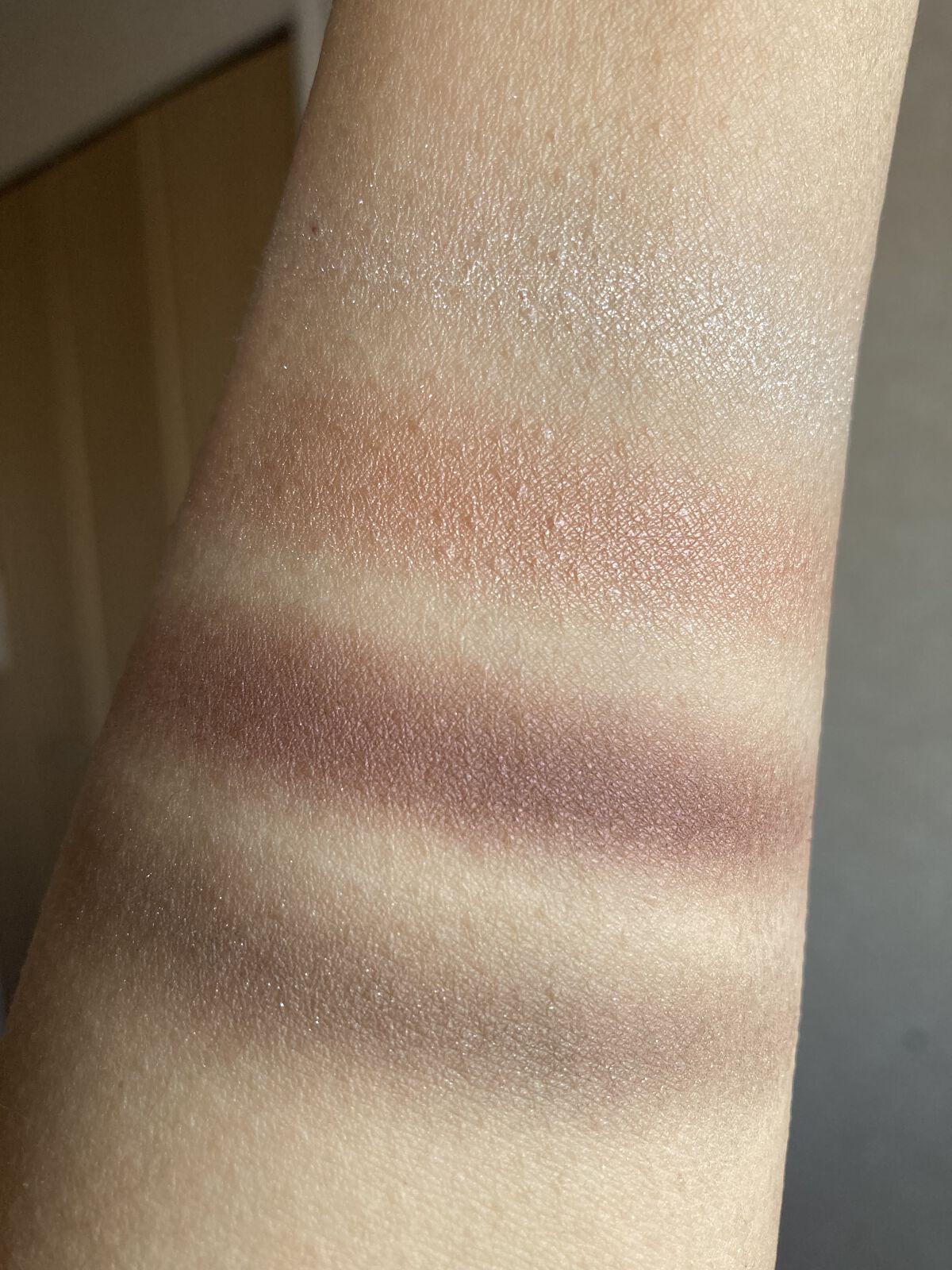 メロウ フィーリング アイズ ムーン エモーション/ESPRIQUE/アイシャドウパレットを使ったクチコミ（3枚目）