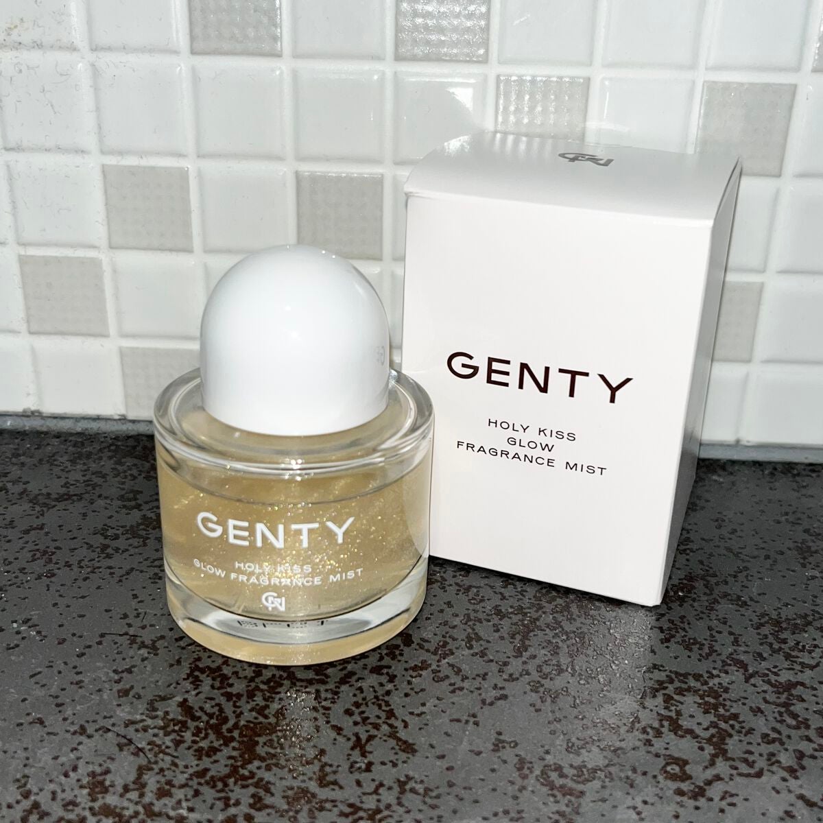 ホーリー キス グロウ フレグランス ミスト/GENTY/香水(レディース)を使ったクチコミ(1枚目)