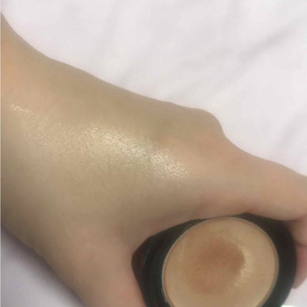 ミネラルハイライトクリーム/エトヴォス/クリームハイライトを使ったクチコミ(2枚目)