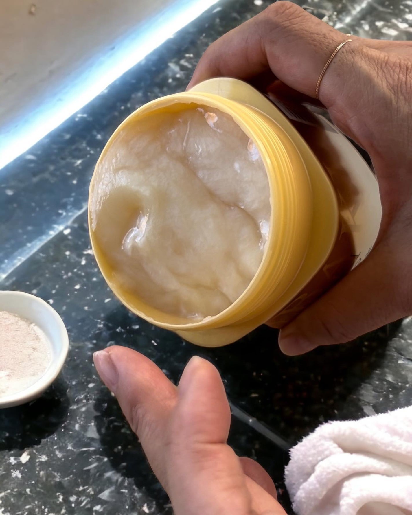 プレミアムEXリペアマスク/TSUBAKI/ヘアマスク・ヘアパックを使ったクチコミ(5枚目)