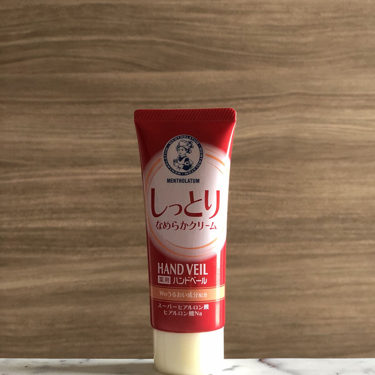 ハンドベール ハリツヤ バリアクリーム 70g/メンソレータム/ハンドクリームを使ったクチコミ（1枚目）