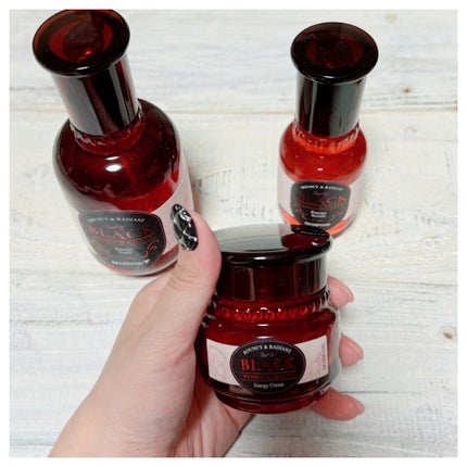 黒ザクロ エナジーセラム/SKINFOOD/美容液を使ったクチコミ(7枚目)