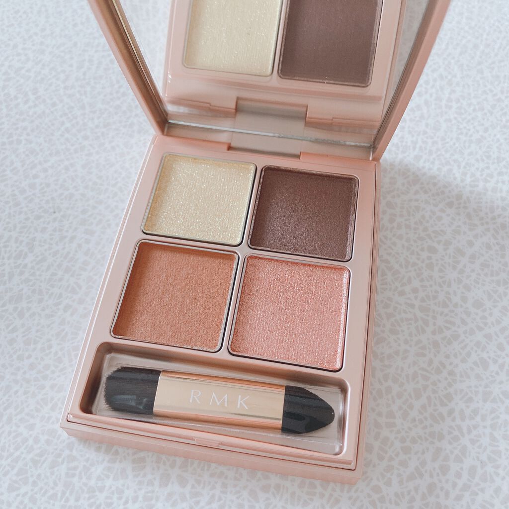 ローズウッドデイドリーム 4アイズ /RMK/アイシャドウパレットを使ったクチコミ(2枚目)