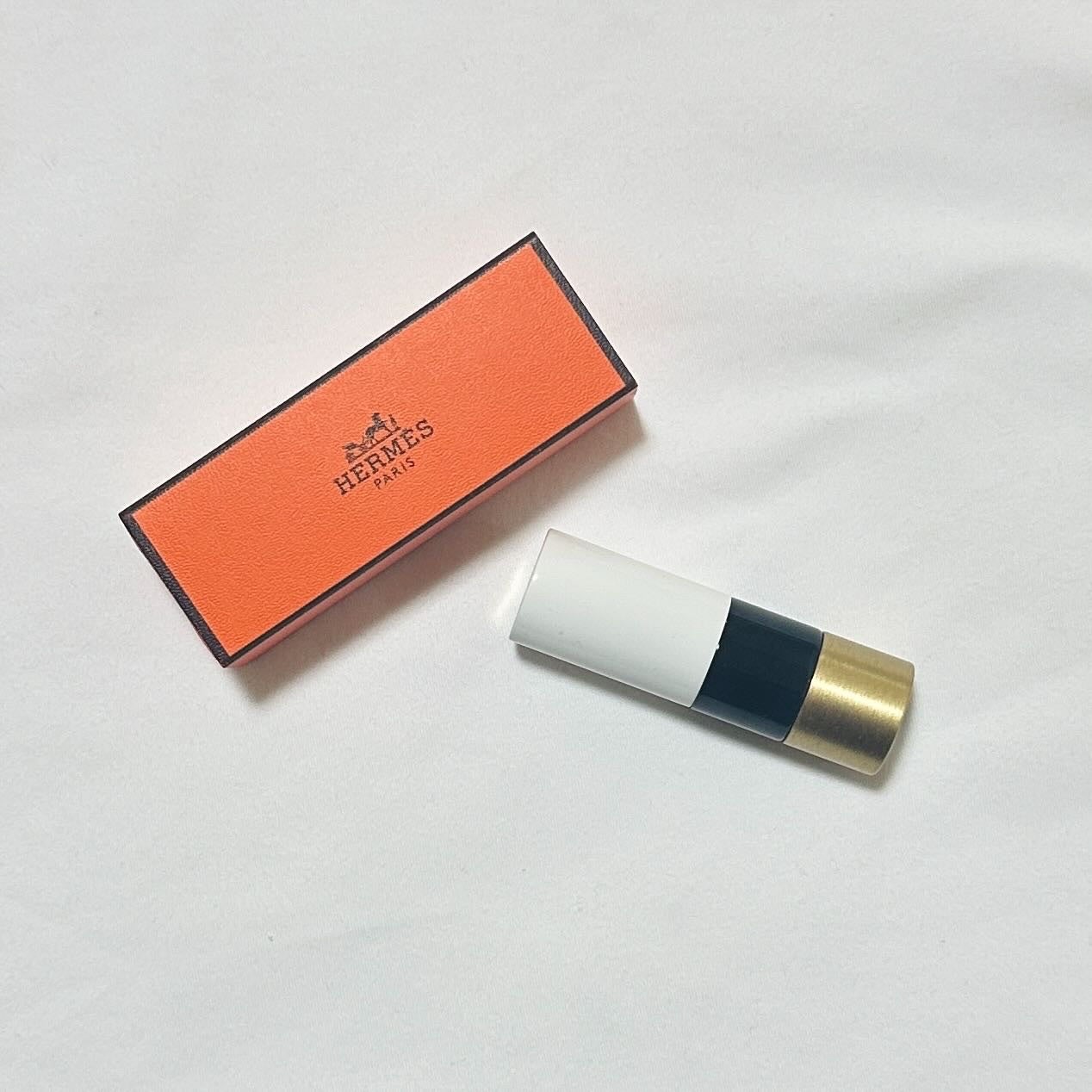 〈ルージュ・エルメス〉 ルージュ ア レーヴル サティネ/エルメス/口紅を使ったクチコミ(5枚目)