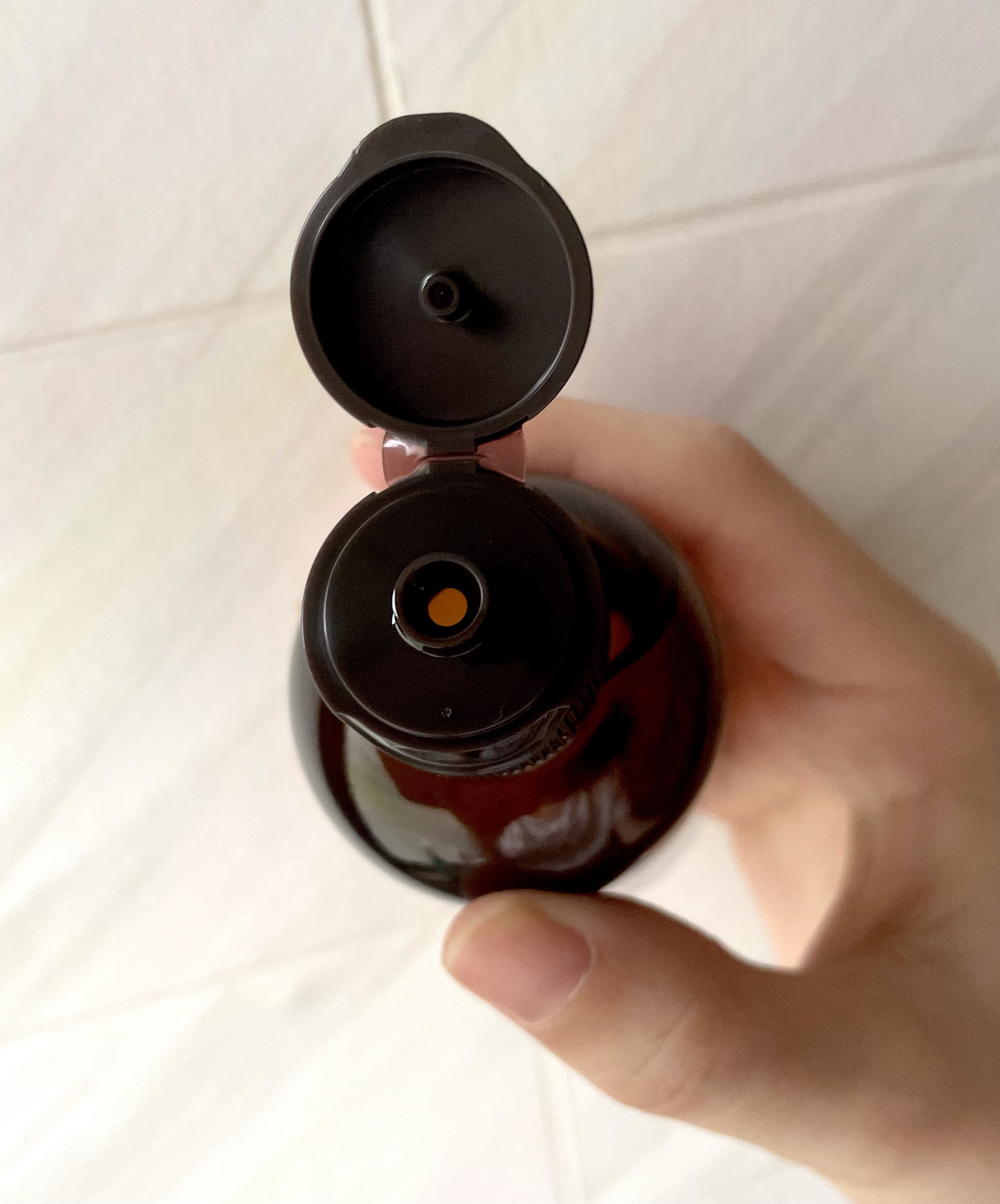 柳屋　あんず油/柳屋あんず油/ヘアオイルを使ったクチコミ（2枚目）