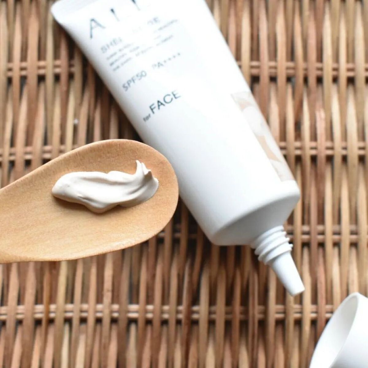 アリィー クロノビューティ カラーチューニングUV/アリィー/日焼け止めクリームを使ったクチコミ（3枚目）