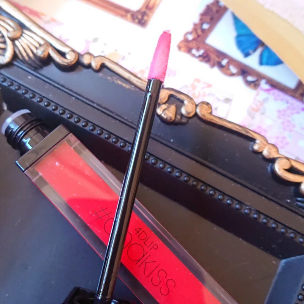 anakiss 4DLIP/BBsis/リップオイルを使ったクチコミ（2枚目）