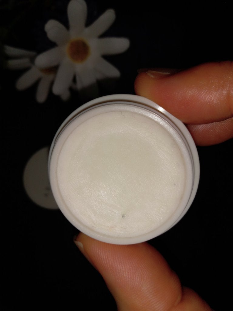 バター モイスト バーム ネロリ&オレンジ/アルジェラン/リップバームを使ったクチコミ(2枚目)