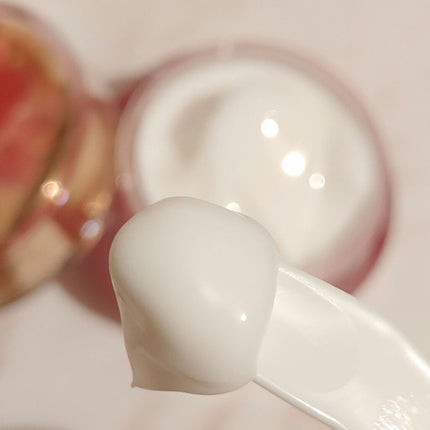 NOV L&W エンリッチクリームのクチコミ「ノブと言えば、肌荒れが酷かった時、
皮膚科の勧めで使ったことがあるのですが、
こちらはまた、一.....」(3枚目)