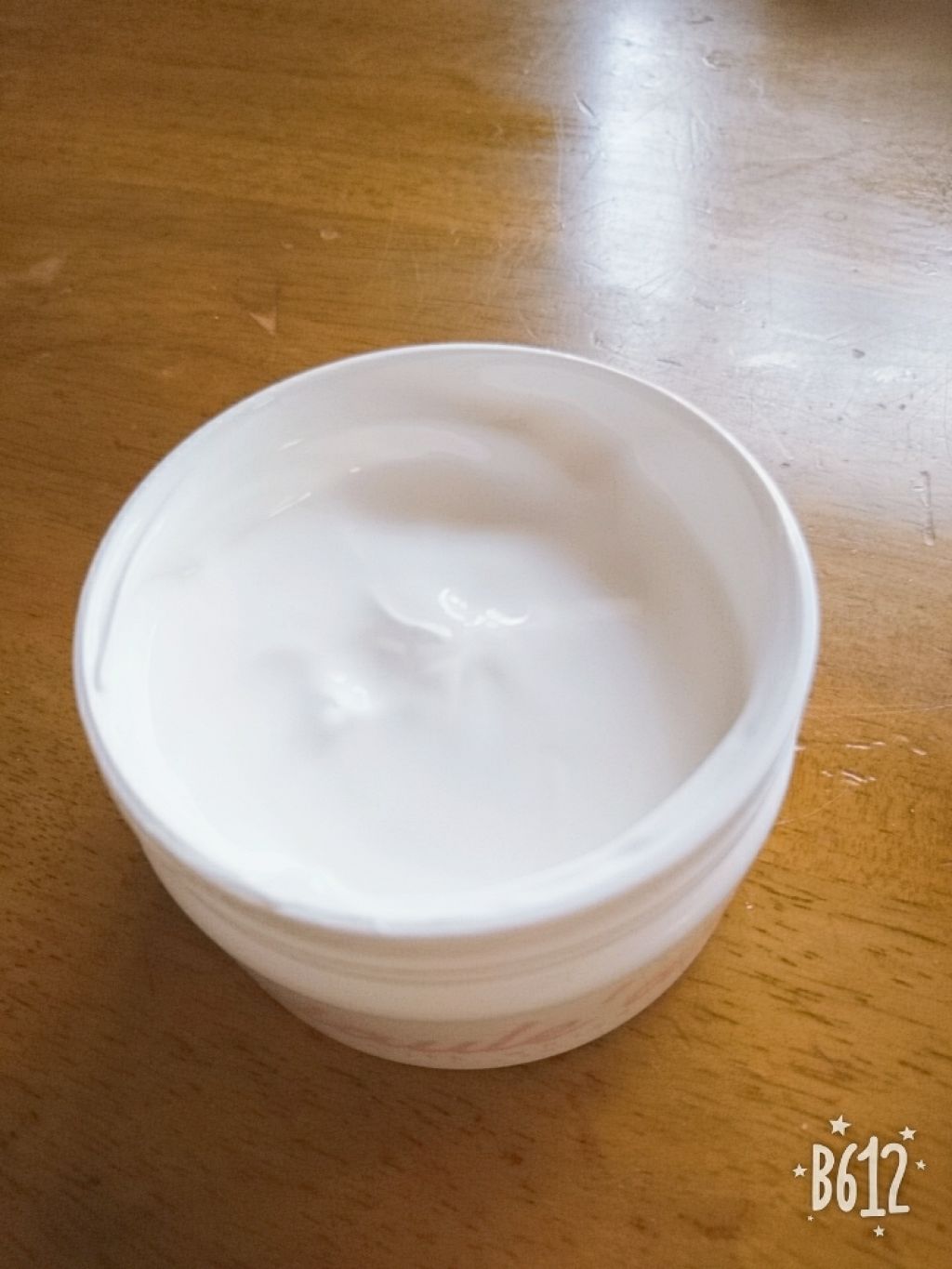 ミルクホワイトクリーム/Laule'a/フェイスクリームを使ったクチコミ（2枚目）