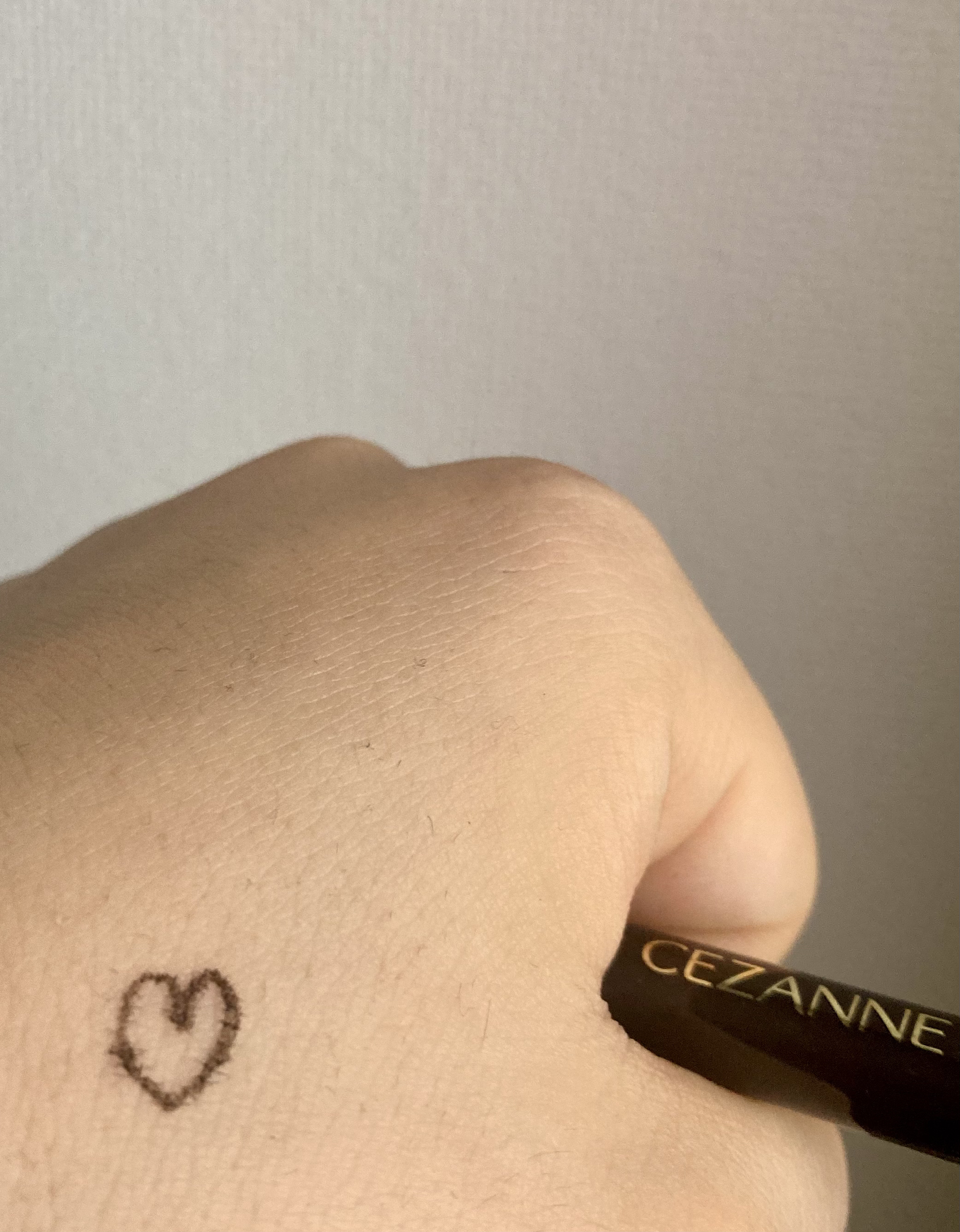 極細アイライナーEX/CEZANNE/リキッドアイライナーを使ったクチコミ（3枚目）