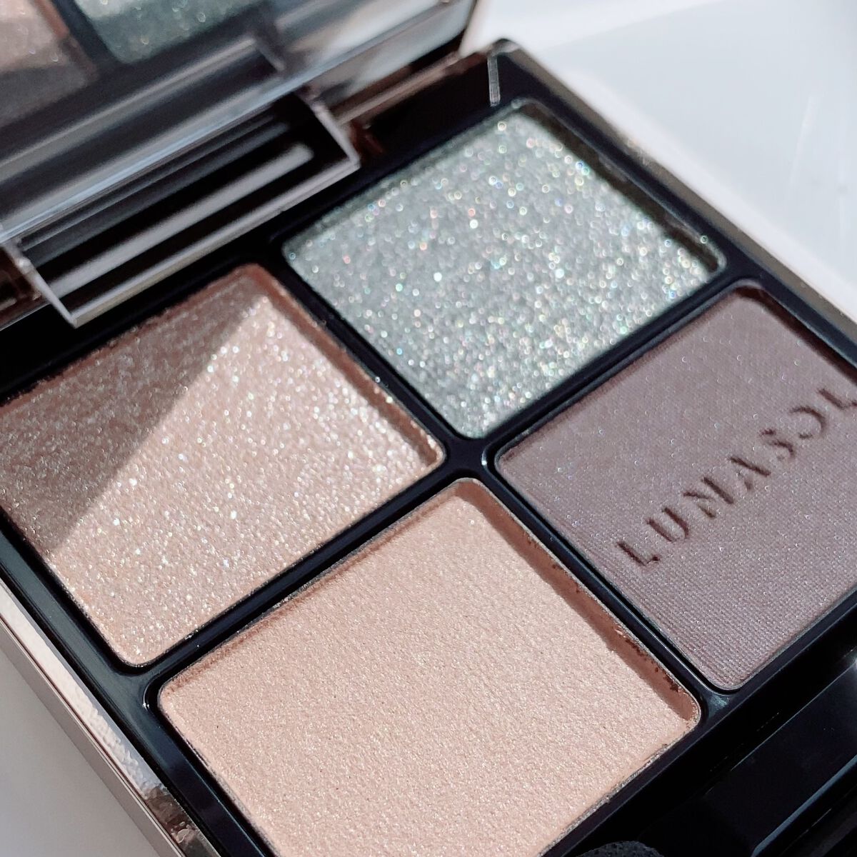 アイカラーレーション 17 Smoky Quartz/LUNASOL/アイシャドウパレットを使ったクチコミ（1枚目）