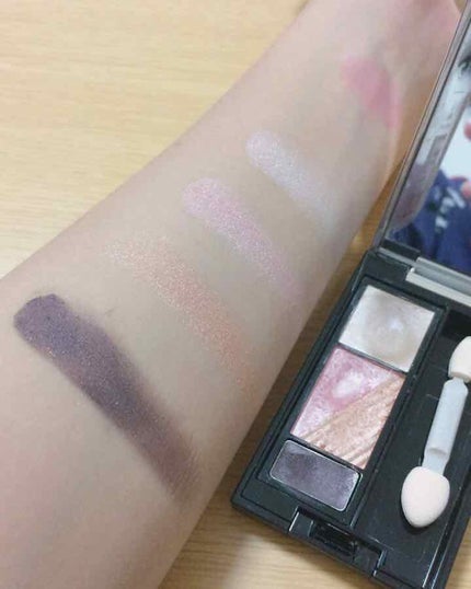 ドラマティックムードアイズ/マキアージュ/アイシャドウパレットを使ったクチコミ(3枚目)