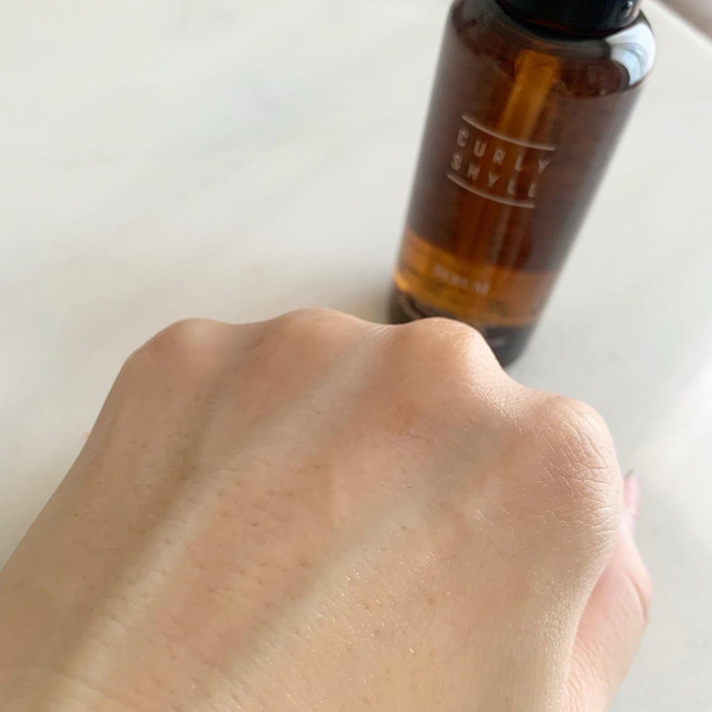 SILKY OIL SERUM/CULRY SHYLL/ヘアオイルを使ったクチコミ(3枚目)