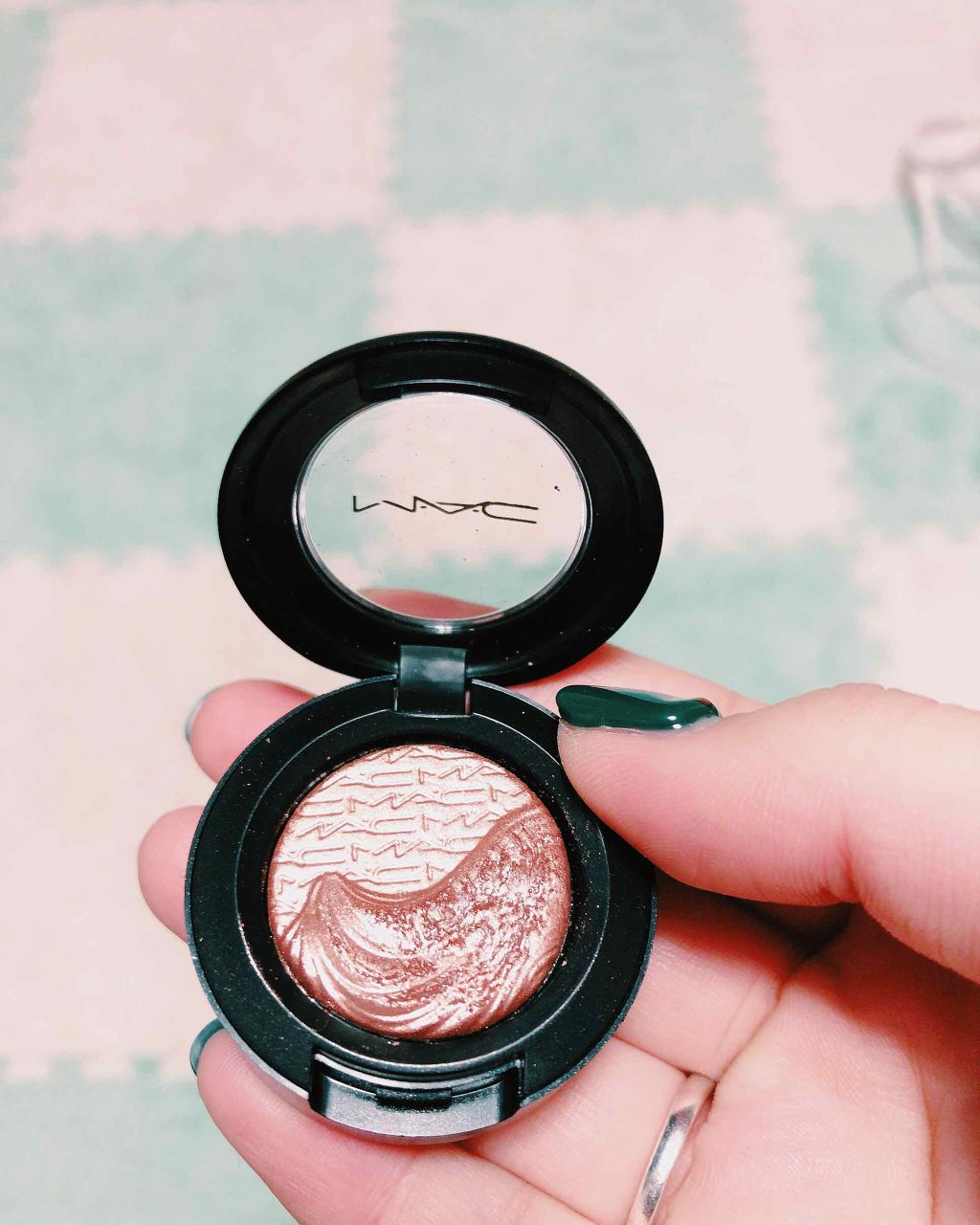 エクストラ ディメンション アイシャドウ/M・A・C/単色アイシャドウを使ったクチコミ(1枚目)