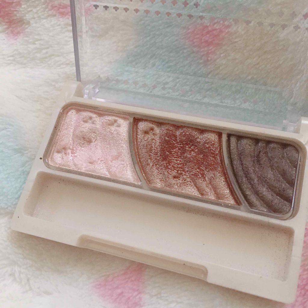 トーンアップアイシャドウ/CEZANNE/アイシャドウパレットを使ったクチコミ(2枚目)