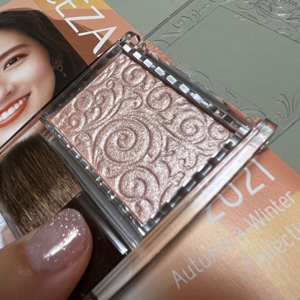 パールグロウハイライト/CEZANNE/パウダーハイライトを使ったクチコミ(2枚目)