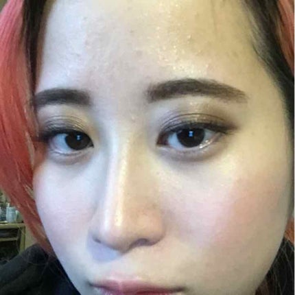 CHANEL ル ジェル スルスィルのクチコミ「シャネルのアイブロウマスカラです。
なんか繊維みたいのが入っているのが特徴なのかな?
塗った後.....」(2枚目)