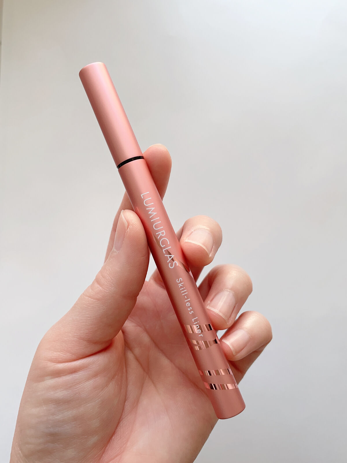 スキルレスライナー/LUMIURGLAS/リキッドアイライナーを使ったクチコミ（2枚目）