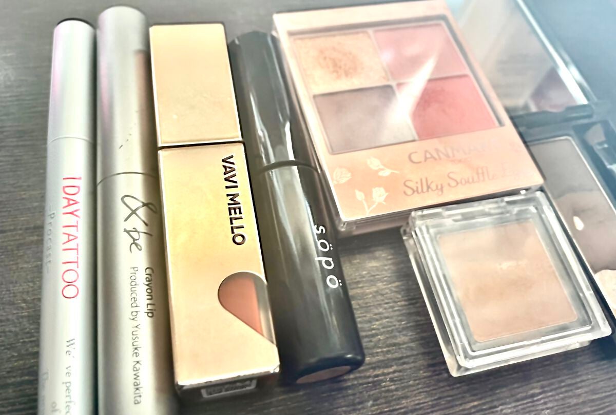 ケイト デザイニングアイブロウ3D/KATE/パウダーアイブロウを使ったクチコミ(1枚目)