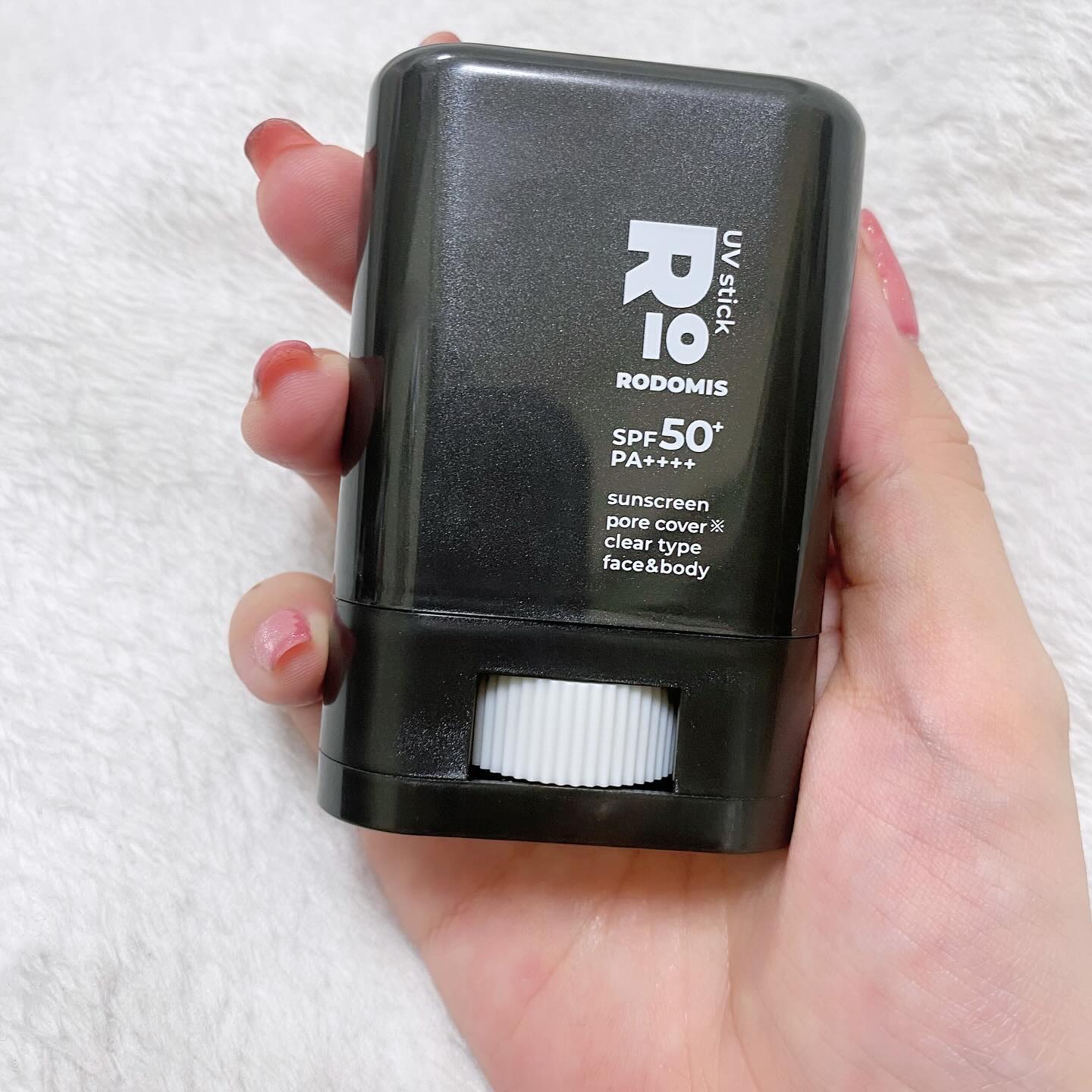 ロドミスUVスティック/RODOMIS/日焼け止めスティックを使ったクチコミ（2枚目）