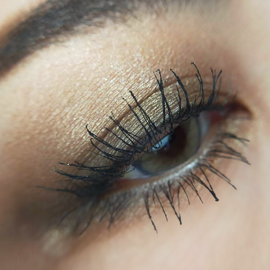 コネクト イン カラー アイシャドウ パレット × 6/M・A・C/アイシャドウパレットを使ったクチコミ（3枚目）