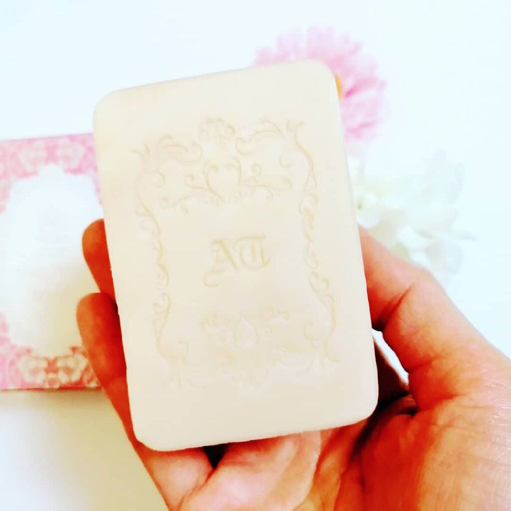 薔薇はちみつ石鹸/麗凍化粧品/洗顔石鹸を使ったクチコミ(2枚目)