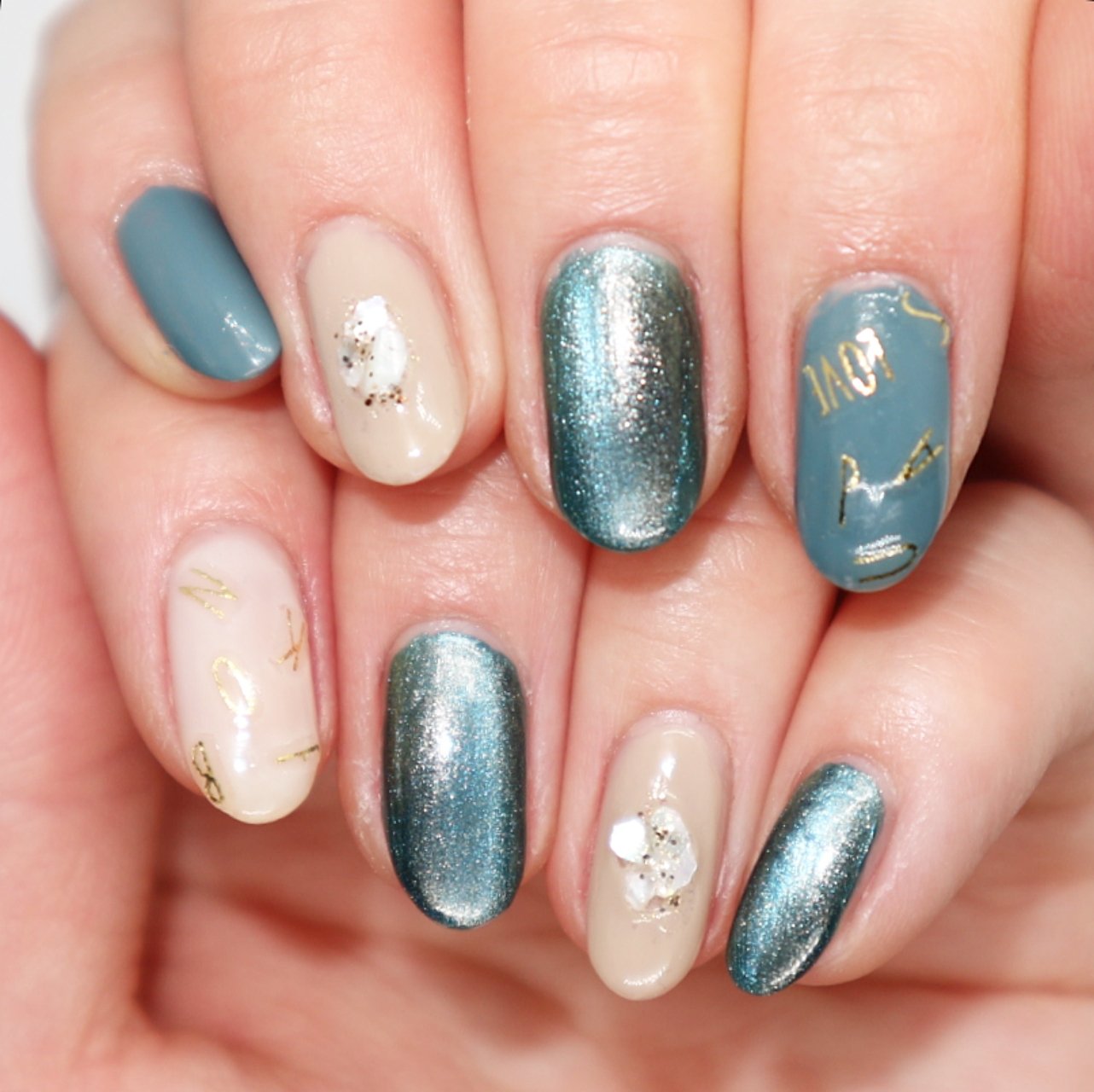 カラフルネイルズ/キャンメイク/マニキュアを使ったクチコミ（2枚目）