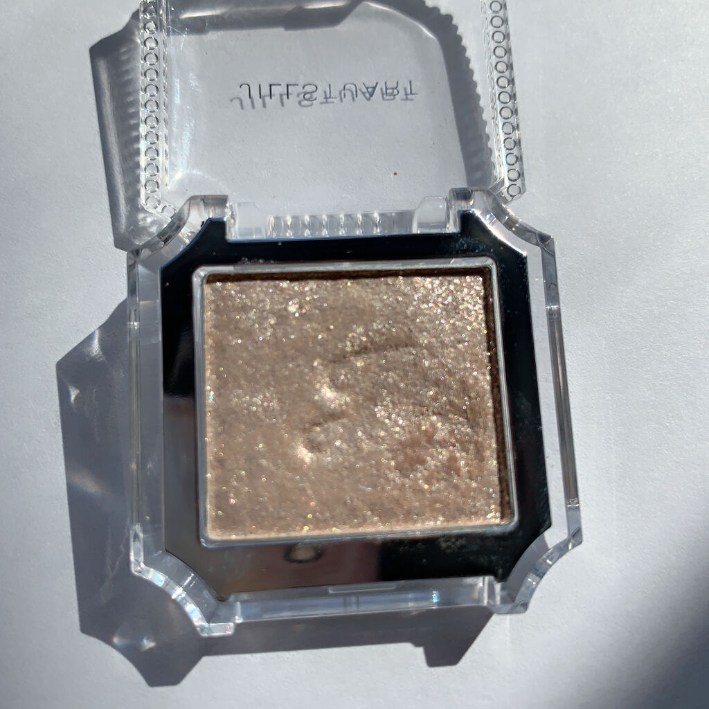 アイコニックルック アイシャドウ G304 special holiday/JILL STUART/単色アイシャドウを使ったクチコミ（3枚目）