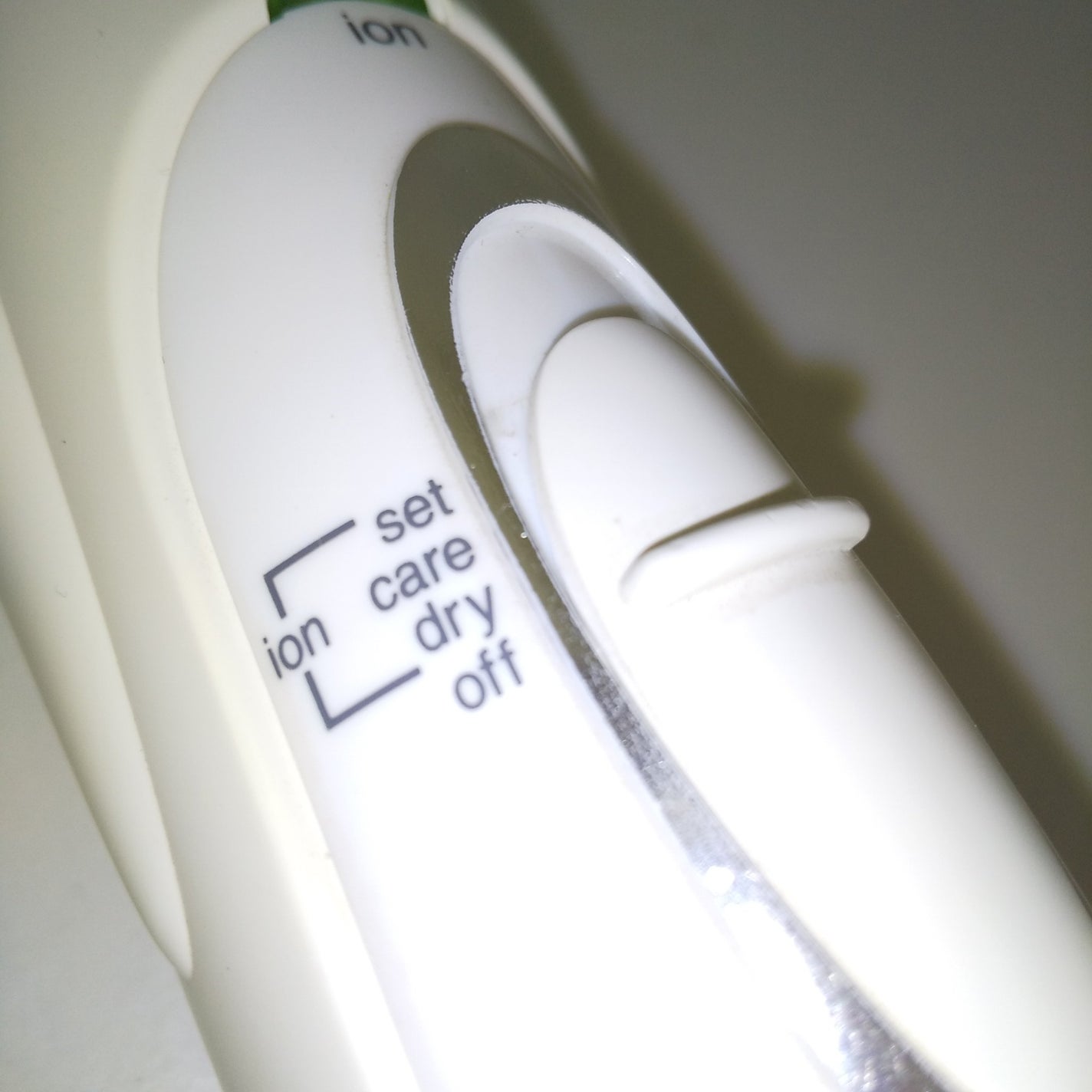 くるくるドライヤー イオニティ/Panasonic/カールドライヤーを使ったクチコミ(2枚目)