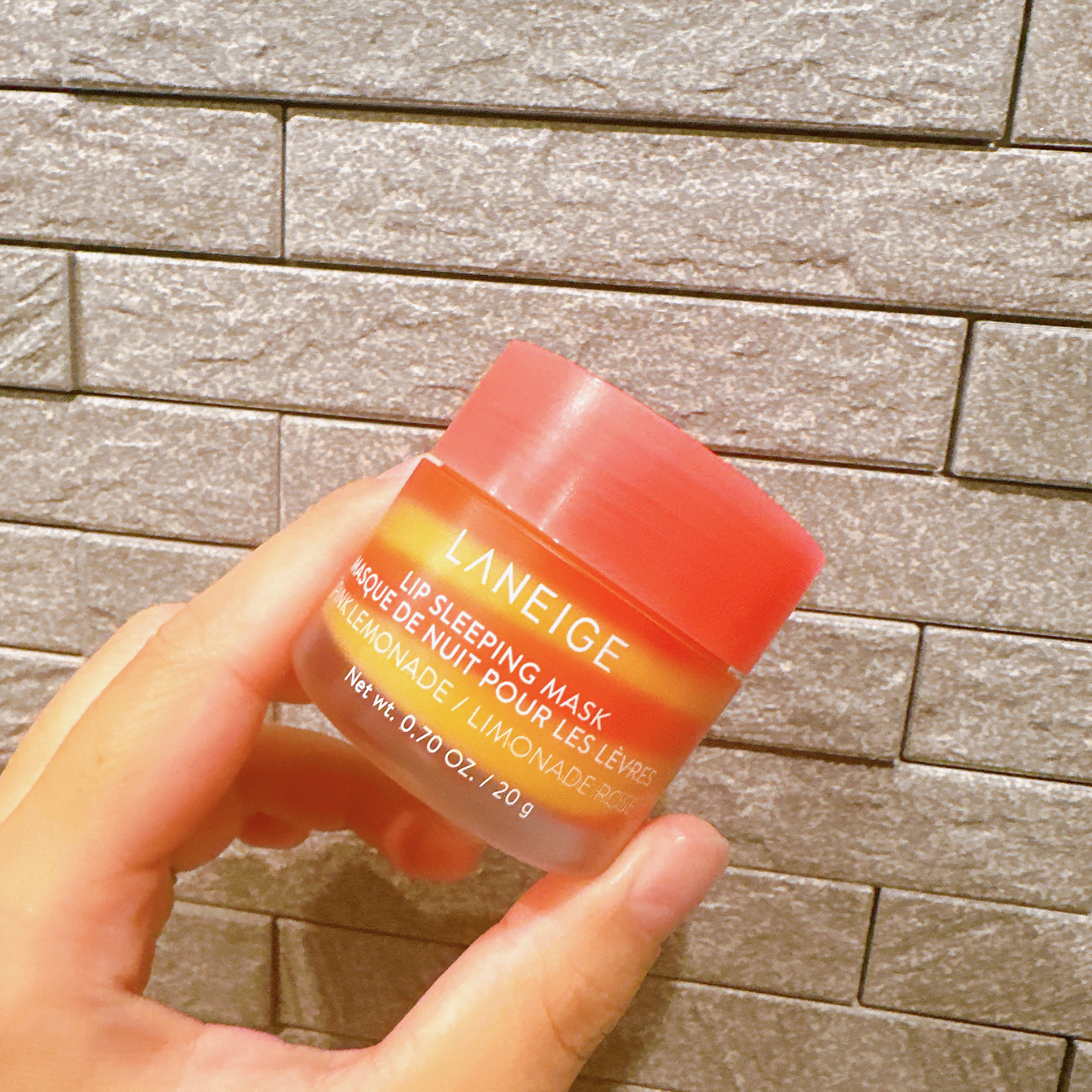 リップスリーピングマスク/LANEIGE/リップバームを使ったクチコミ（2枚目）